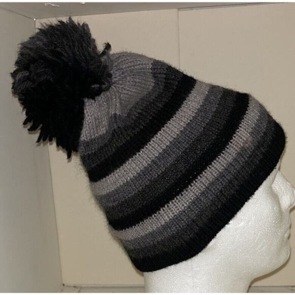 Black & Gray The‎ Mountain Lid Wool Beanie Made In USA Aspen Colorado